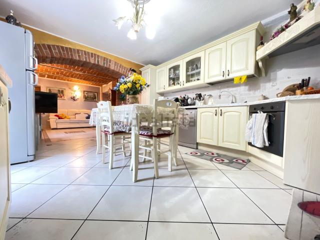 Villetta indipendente in vendita di 259 m² in Via Mario Zecchini