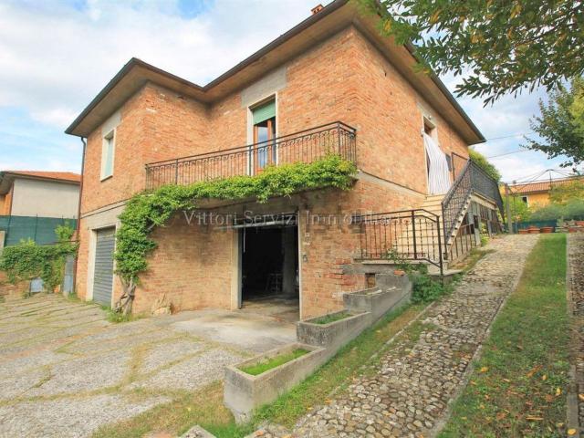 Villetta indipendente in vendita di 260 m²