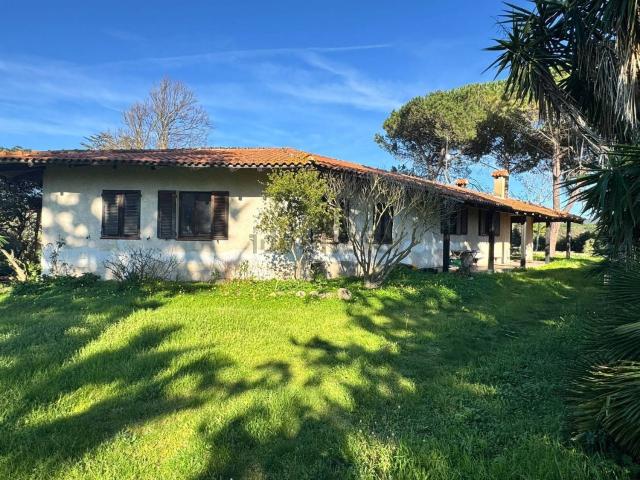 Villetta indipendente in vendita di 260 m²