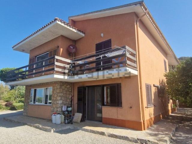 Villetta indipendente in vendita di 260 m²