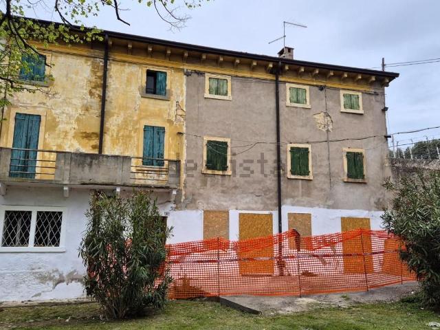 Villetta indipendente in vendita di 260 m²