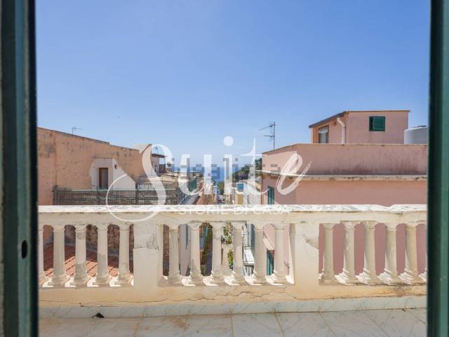 Villetta indipendente in vendita di 260 m² in Via Confini, 20
