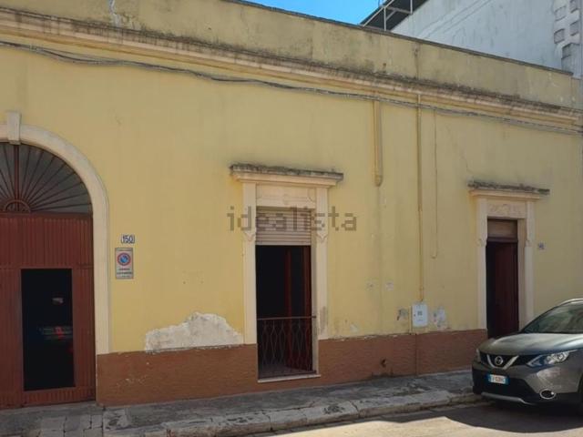 Villetta indipendente in vendita di 260 m² in Via Giuseppe Garibaldi, 150