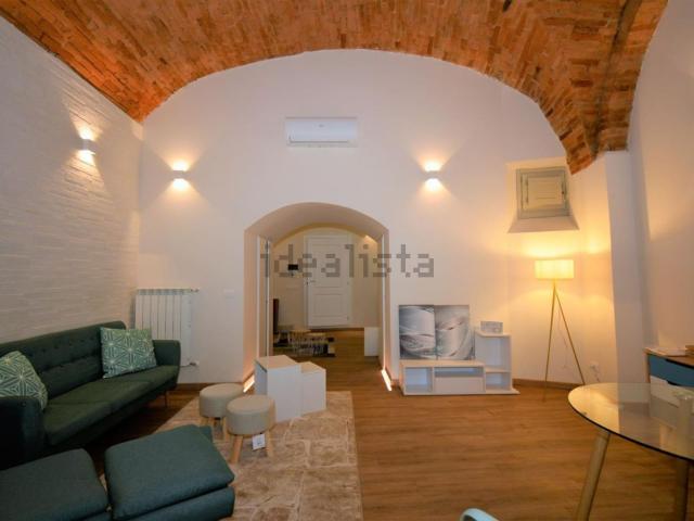 Villetta indipendente in vendita di 260 m² in Via Guglielmo Oberdan
