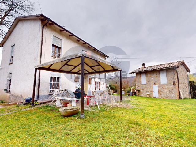 Villetta indipendente in vendita di 260 m² in Via dei Piantè, 567