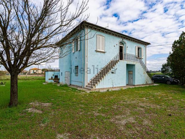 Villetta indipendente in vendita di 260 m² in Via del Commercio, 140