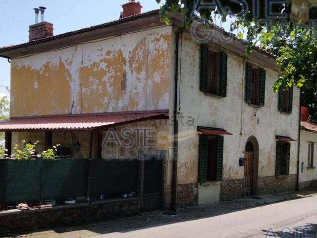 Villetta indipendente in vendita di 260 m² in Via Mammianese, 105