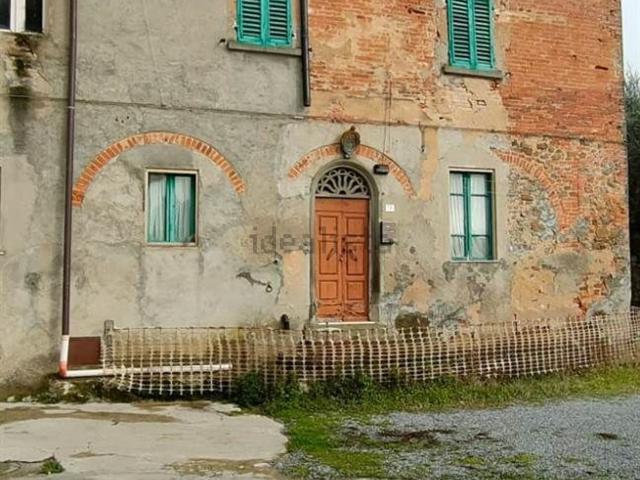 Villetta indipendente in vendita di 260 m² in Via Sambarontana