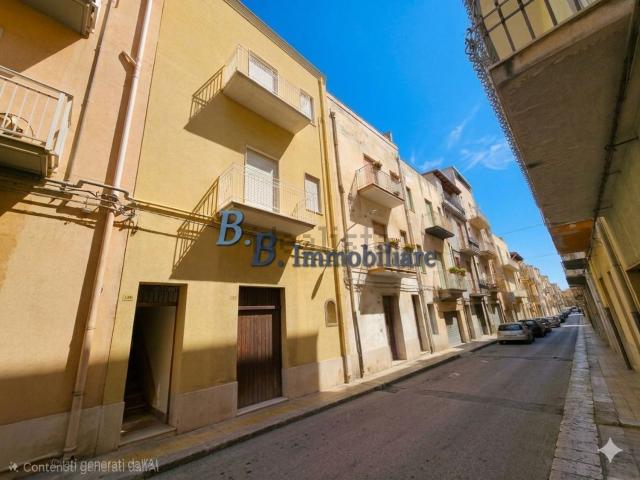 Villetta indipendente in vendita di 260 m² in Via Vittorio Veneto