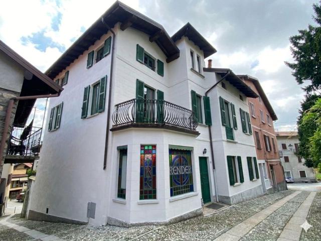 Villetta indipendente in vendita di 260 m² in Via Zannone, 6