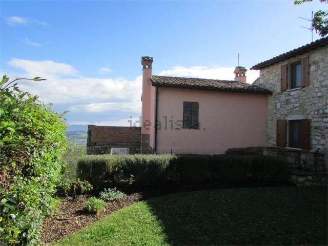 Villetta indipendente in vendita di 260 m² in Località Asprioli
