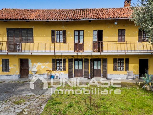 Villetta indipendente in vendita di 260 m² in Strada Camborgetti Ballada
