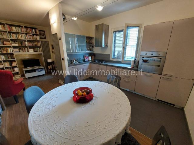 Villetta indipendente in vendita di 262 m²