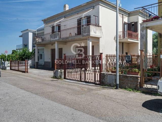 Villetta indipendente in vendita di 262 m² in Via San Fortunato, 108