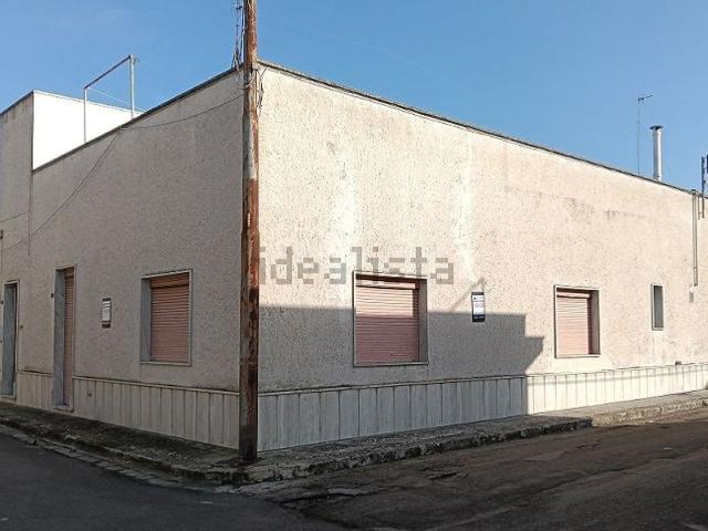 Villetta indipendente in vendita di 264 m² in Via Agrigento, 150