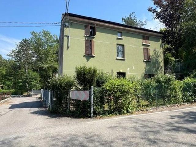 Villetta indipendente in vendita di 264 m² in Via Giacomo Puccini, 2