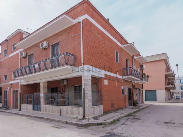 Villetta indipendente in vendita di 265 m² in Via Caporal Maggiore Ricci, 8