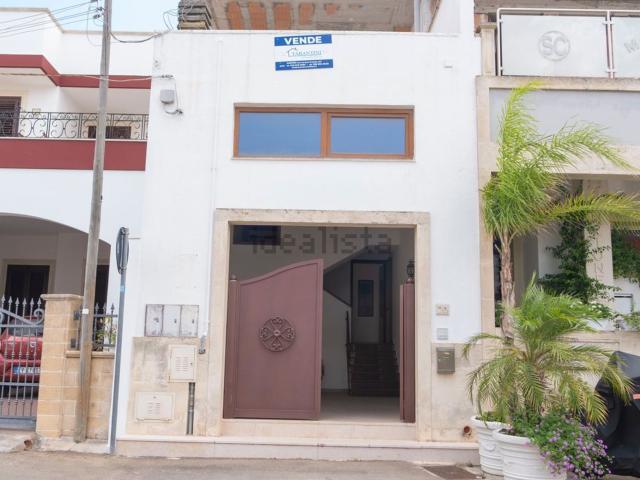 Villetta indipendente in vendita di 265 m² in Via di Mezzo, 1
