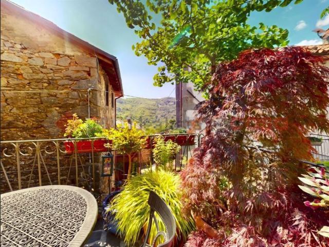 Villetta indipendente in vendita di 265 m² in Località Gombereto, 43
