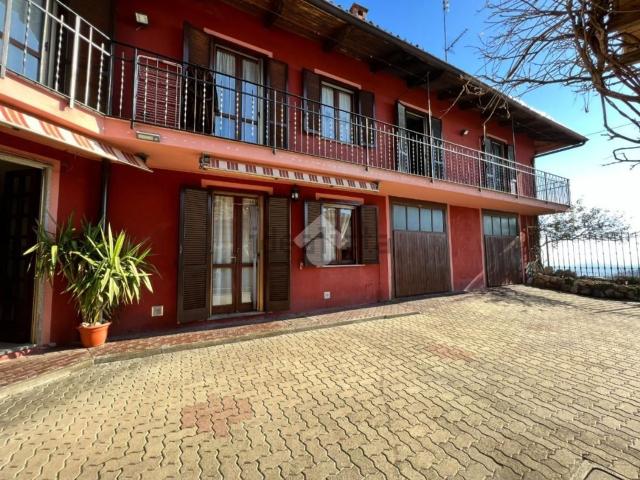 Villetta indipendente in vendita di 266 m² in Via Maestra, 17