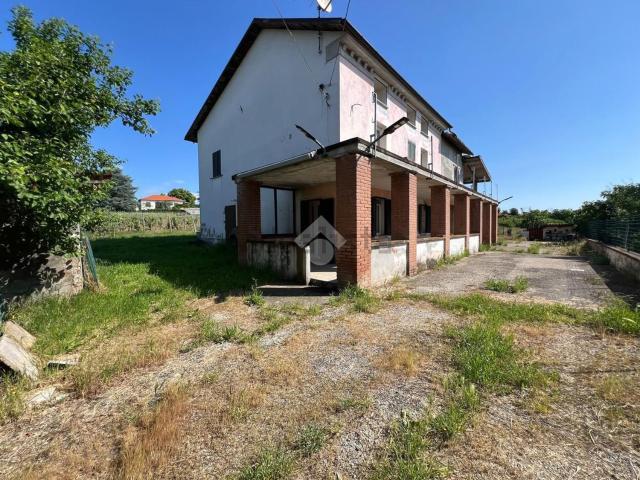 Villetta indipendente in vendita di 266 m² in Via Zamarioni, 7