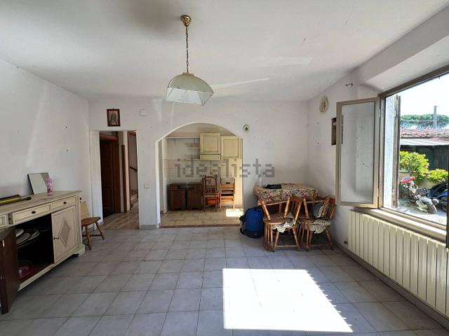 Villetta indipendente in vendita di 267 m² in Via Tosco Romagnola, 1