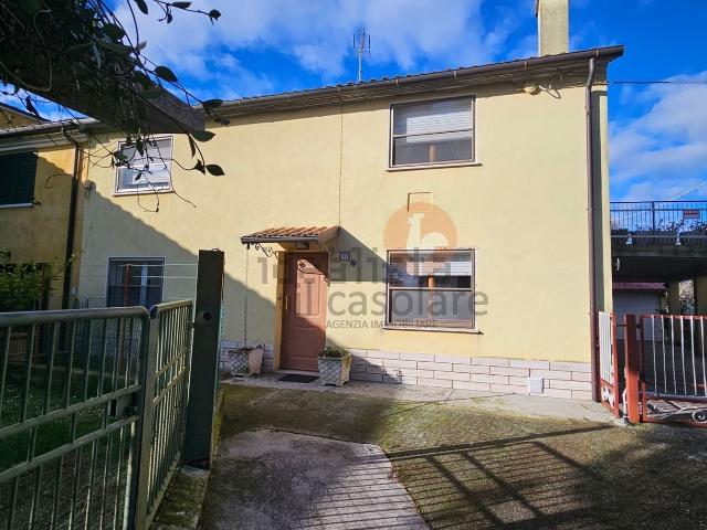 Villetta indipendente in vendita di 267 m² in Località Carignano
