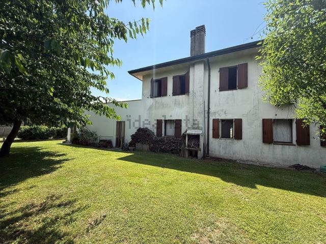Villetta indipendente in vendita di 268 m²