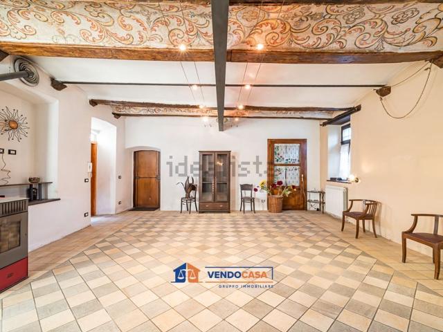 Villetta indipendente in vendita di 268 m² in Via D.e. E. Calandra, 15