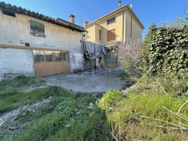 Villetta indipendente in vendita di 269 m² in Via Roma