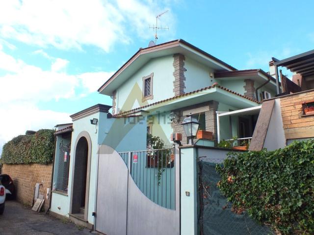 Villetta indipendente in vendita di 270 m²