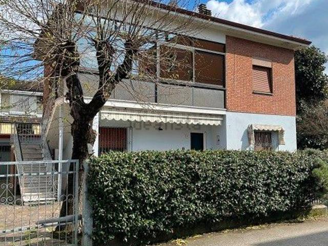Villetta indipendente in vendita di 270 m²