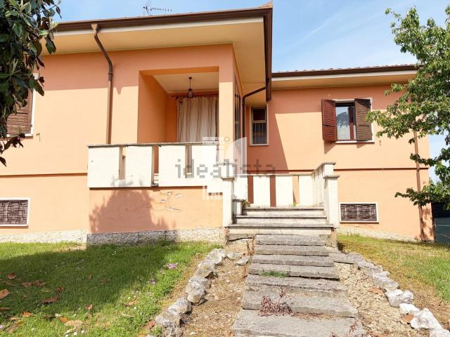 Villetta indipendente in vendita di 270 m²