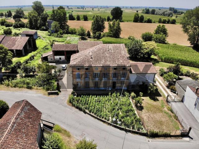 Villetta indipendente in vendita di 270 m² in Via Cerioli, 45