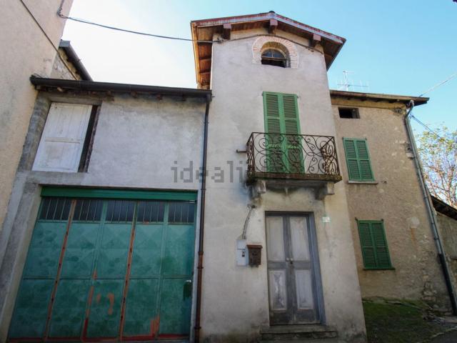 Villetta indipendente in vendita di 270 m² in Via G. Matteotti, 22
