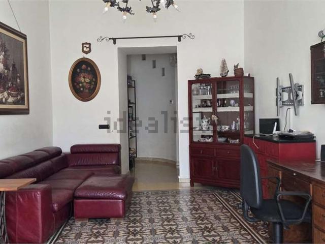 Villetta indipendente in vendita di 270 m² in Via Ferrante Aporti, 42