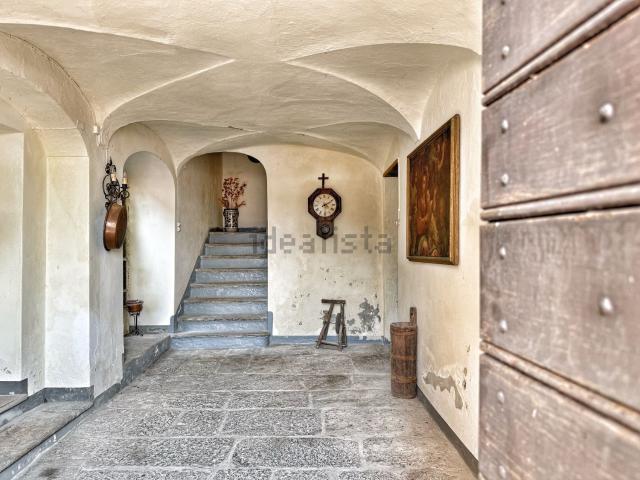 Villetta indipendente in vendita di 270 m² in Via per la Grona