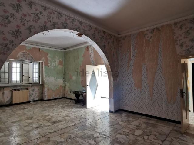 Villetta indipendente in vendita di 270 m² in Via Quarto