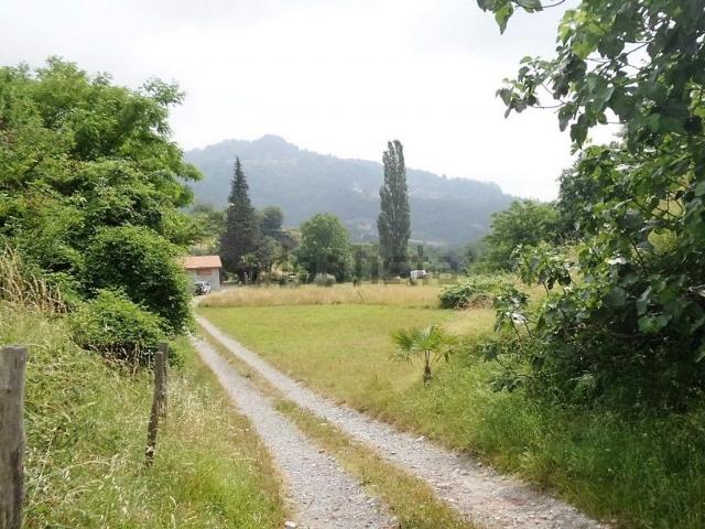 Villetta indipendente in vendita di 270 m² in Via Rutta