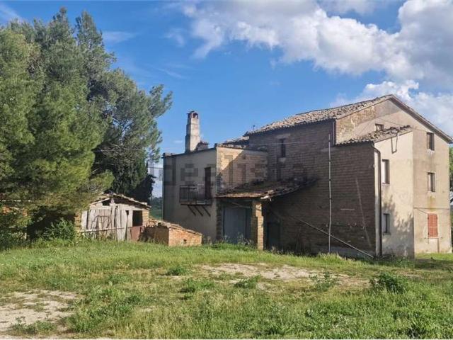 Villetta indipendente in vendita di 270 m² in Località Pesciano