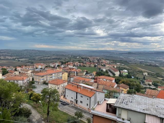 Villetta indipendente in vendita di 270 m² in Piazza ROMA, 21