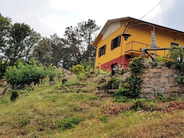 Villetta indipendente in vendita di 270 m² in Strada Provinciale Ingegnere