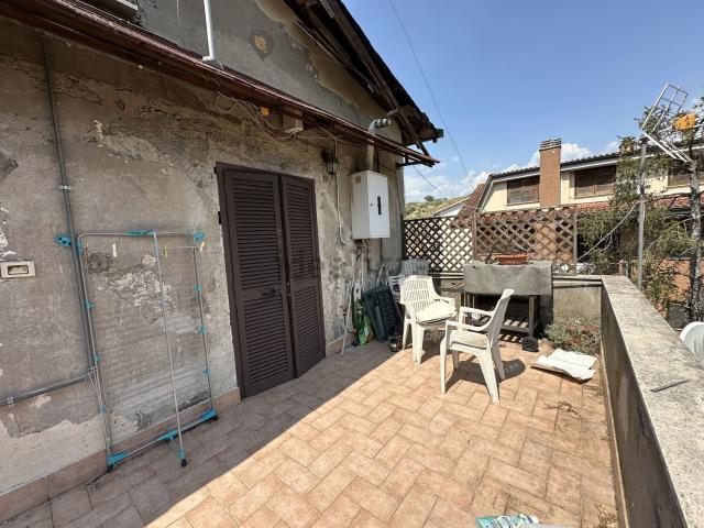 Villetta indipendente in vendita di 271 m² in Via dei Garibaldini
