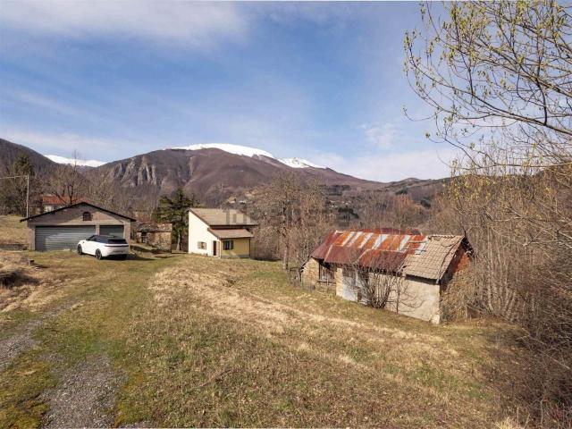 Villetta indipendente in vendita di 272 m²