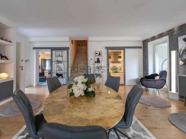 Villetta indipendente in vendita di 273 m² in Via Martiri della Sassaia, 2
