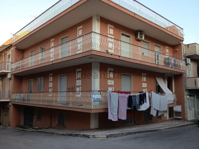 Villetta indipendente in vendita di 274 m² in Via Piave, 3
