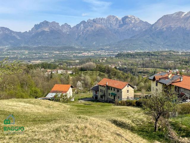 Villetta indipendente in vendita di 275 m² in Via Ceresera, 15