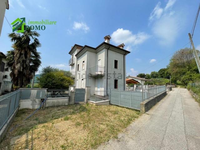 Villetta indipendente in vendita di 275 m² in Via Postilliera, 13