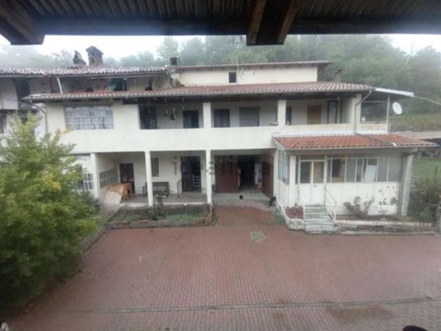 Villetta indipendente in vendita di 276 m² in Via Roma, 91