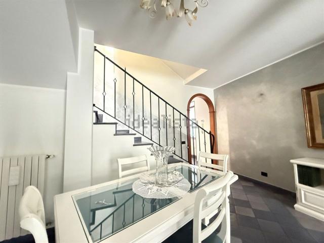 Villetta indipendente in vendita di 277 m² in Via Ospedale, 1